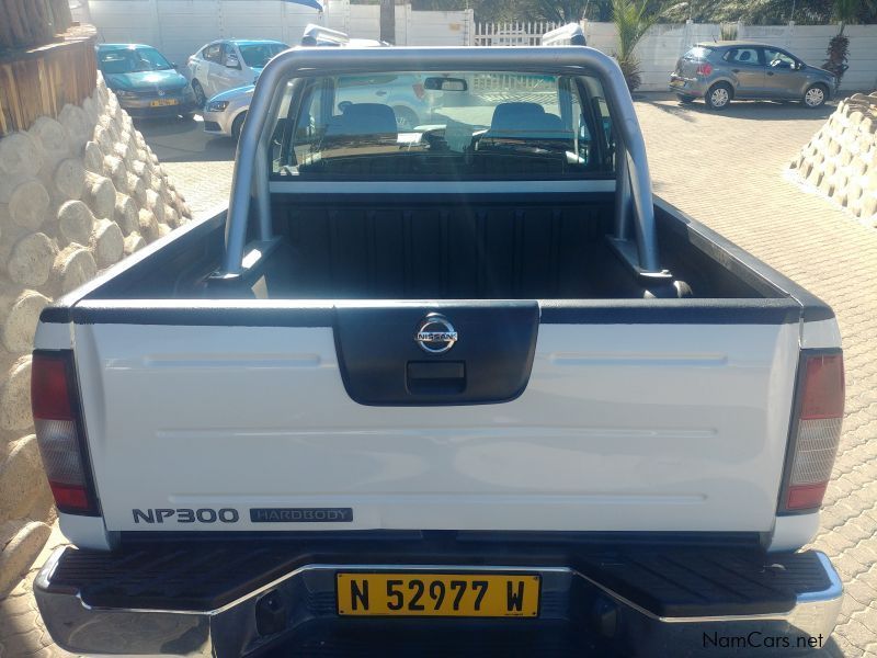 Nissan 2.5 4X4 NP300 in Namibia