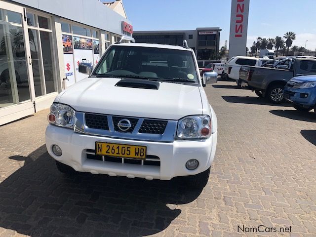 Nissan NISSAN HARDBODY 2.5 D/CAB in Namibia