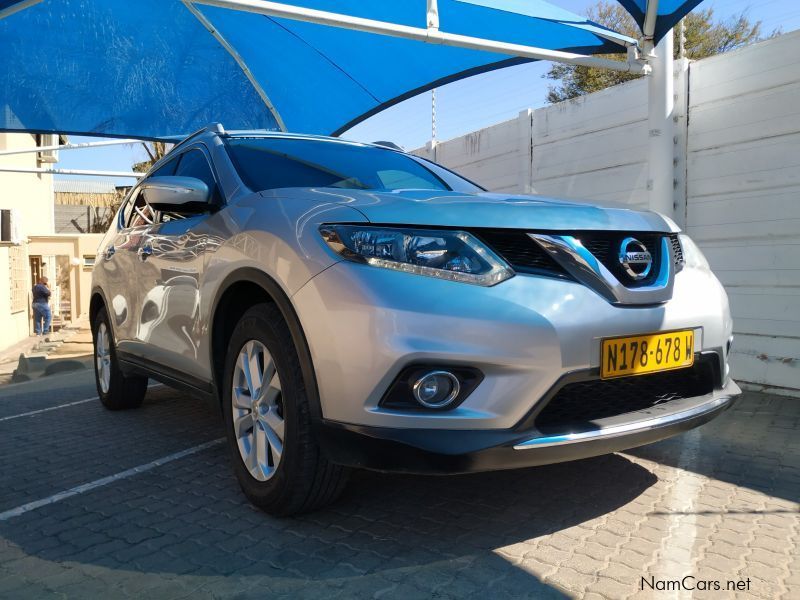 Nissan NISSAN X-TRAIL 2.5 ACENTA CVT 4WD in Namibia