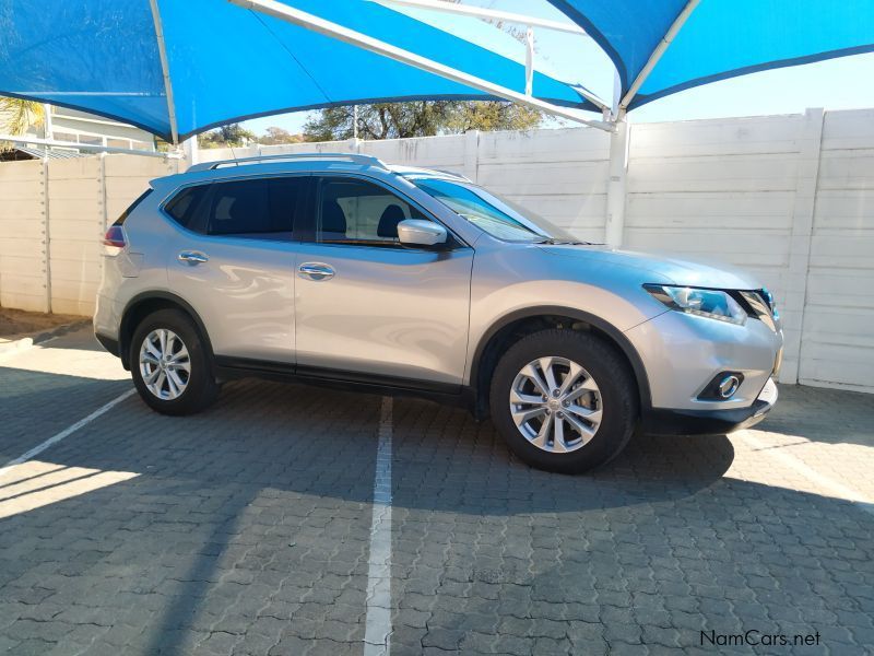 Nissan NISSAN X-TRAIL 2.5 ACENTA CVT 4WD in Namibia