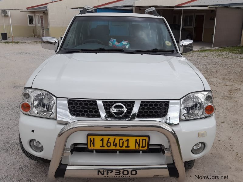 Nissan NP300 2.4 hi-rider in Namibia