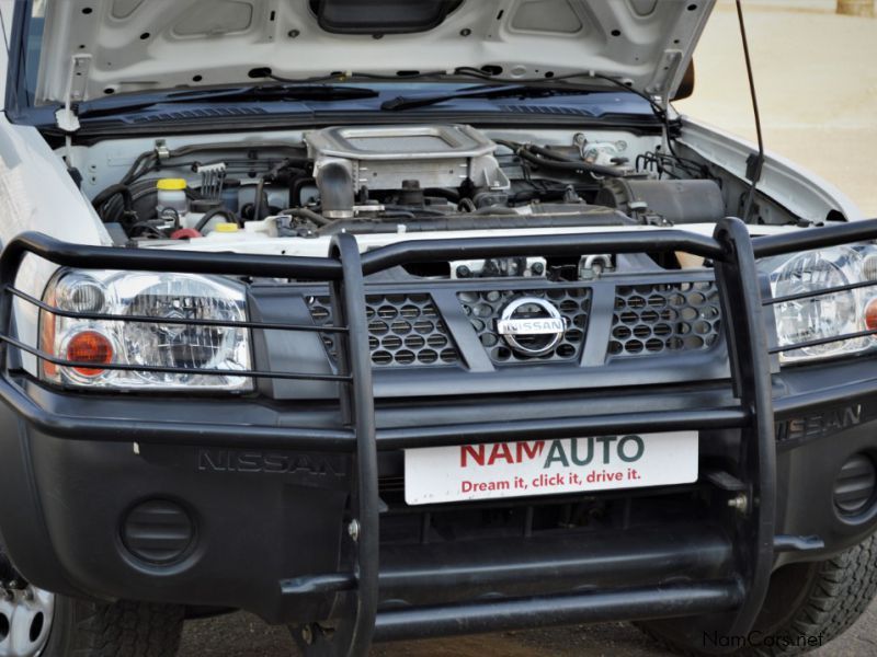 Nissan NP300 2.5 Diesel 4x4 in Namibia