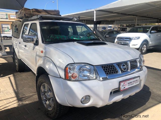 Nissan NP300 2.5 TDI D/Cab 4x4 in Namibia