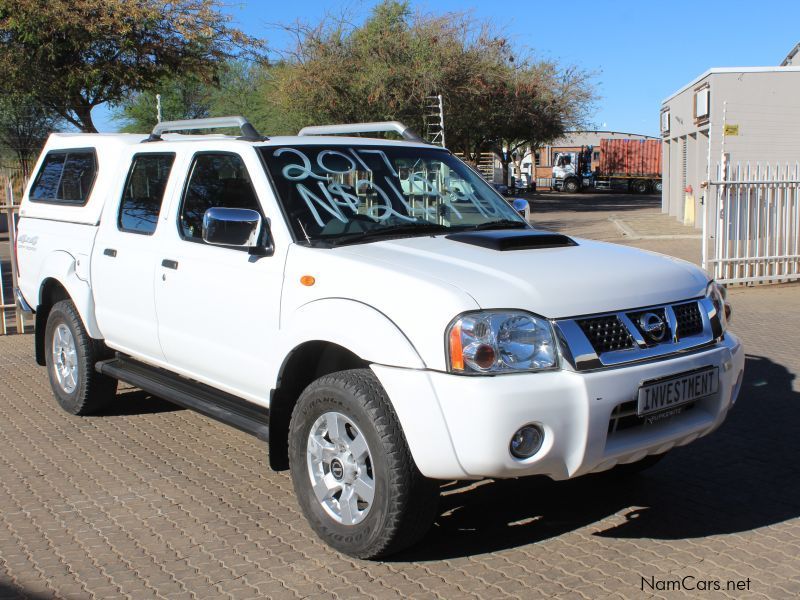 Nissan NP300 2.5CDI D/C 4X4 in Namibia