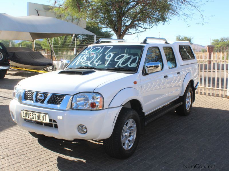 Nissan NP300 2.5CDI D/C 4X4 in Namibia