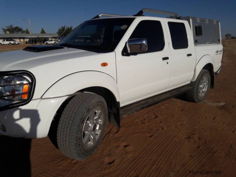 Nissan NP300 4x4 Diesel in Namibia