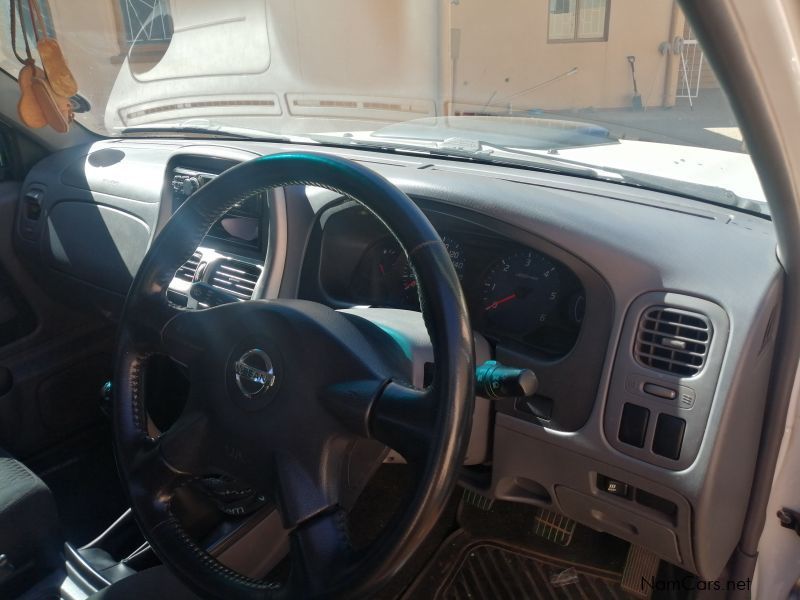 Nissan NP300 HARDBODY 2.5TDCI 4X4 PU DC in Namibia