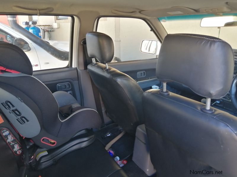 Nissan NP300 Hardbody Double Cab 2.5TDi  4x4 in Namibia