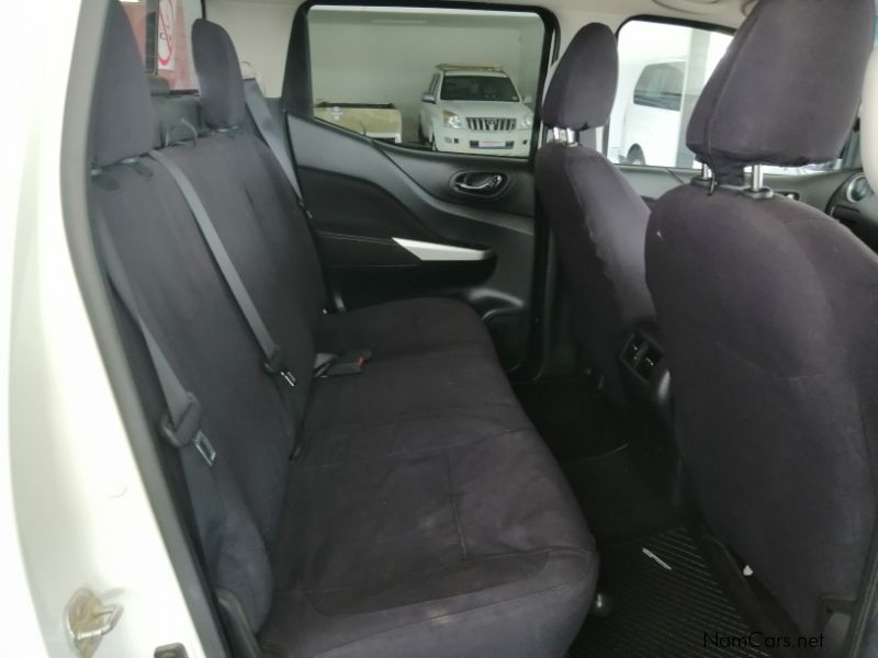 Nissan Navara 2.3d LE Pu DC 4x4 in Namibia