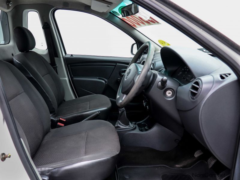 Nissan Np200 1.6 base in Namibia