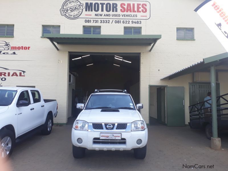 Nissan Np300 2.5 Tdi 4x4 P/u D/c in Namibia