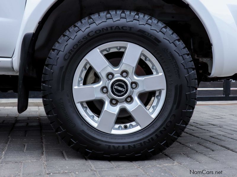 Nissan Np300 2.5 Tdi D/c 4x4 in Namibia