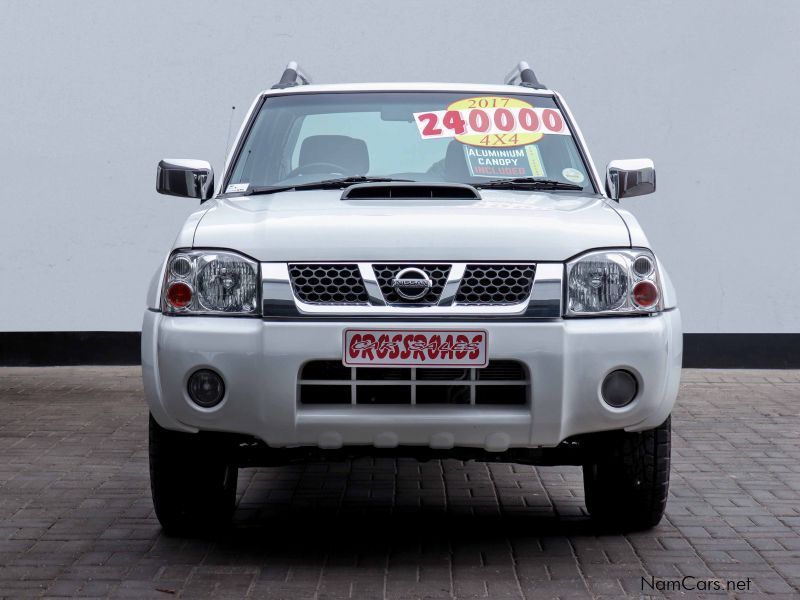 Nissan Np300 2.5 Tdi D/c 4x4 in Namibia