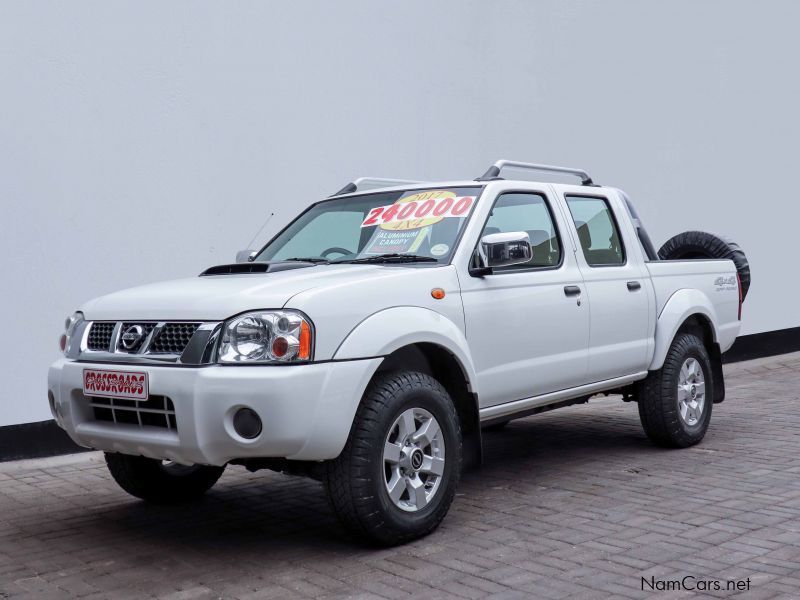 Nissan Np300 2.5 Tdi D/c 4x4 in Namibia