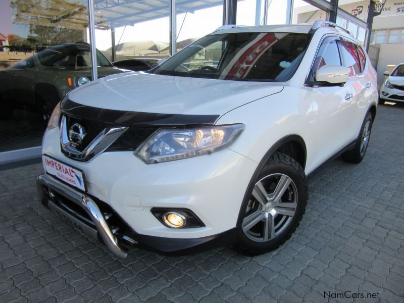 Nissan X-Trail 2.5L Tekna 4x4 CVT A/T 7 seater in Namibia