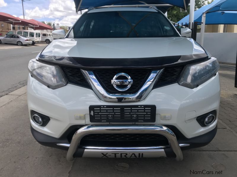 Nissan X-trail 2.5 4x4 Auto in Namibia