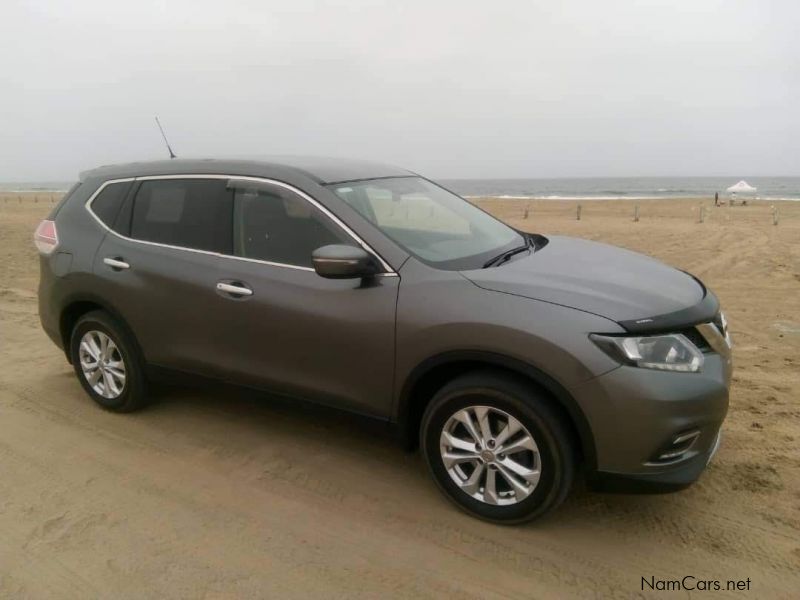 Nissan X-trail 2L XE in Namibia
