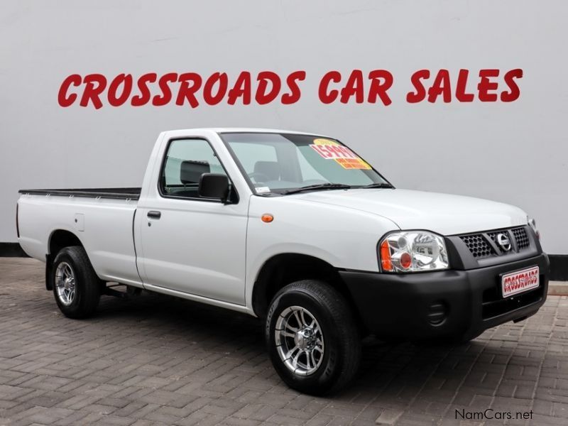 Nissan np300  2.0 s/c lwb in Namibia