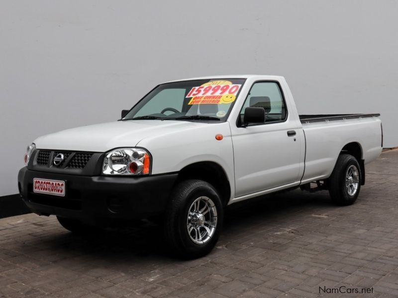 Nissan np300  2.0 s/c lwb in Namibia