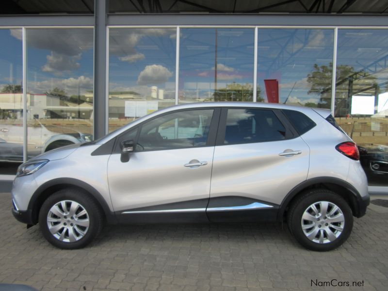 Renault Captur 900t Expression 5dr in Namibia