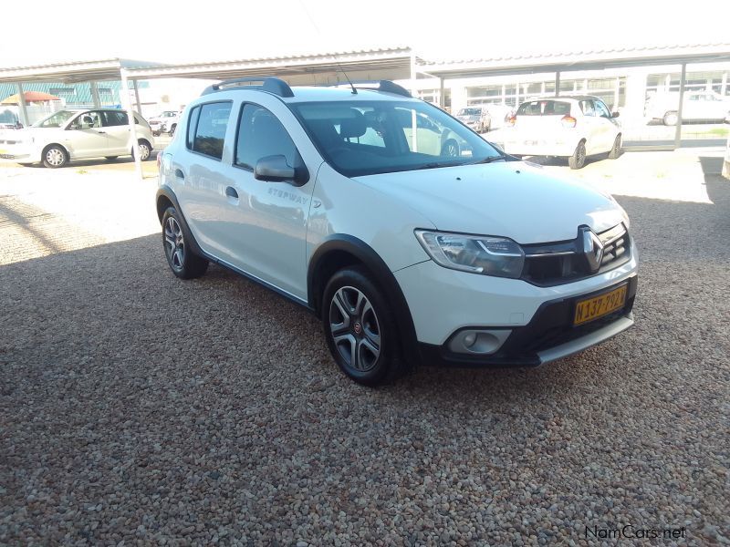 Renault Sandero 0.9 Stepway in Namibia