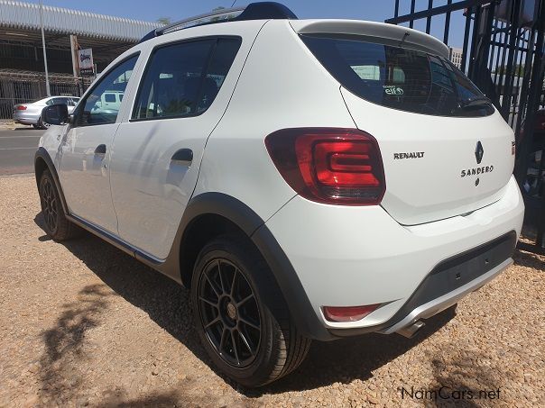 Renault Sandero 900T Stepway in Namibia