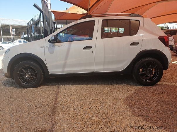 Renault Sandero 900T Stepway in Namibia