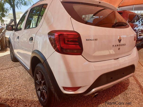 Renault Sandero 900T Stepway in Namibia