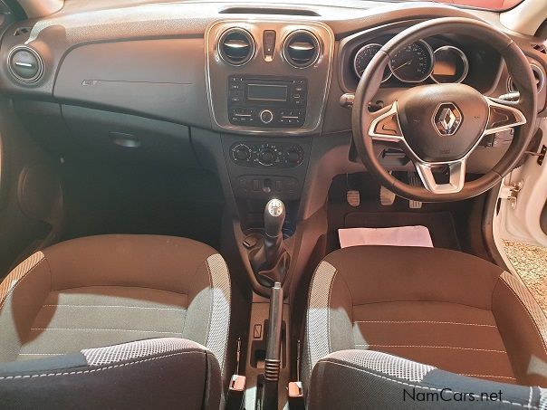 Renault Sandero 900T Stepway in Namibia