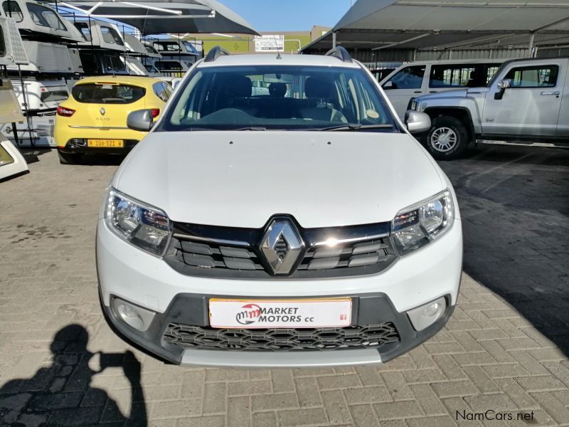 Renault Sandero 900T Stepway Expression in Namibia