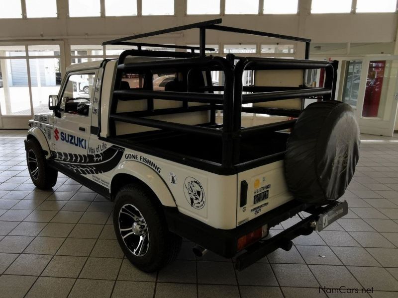 Suzuki suzuki 1.3 in Namibia