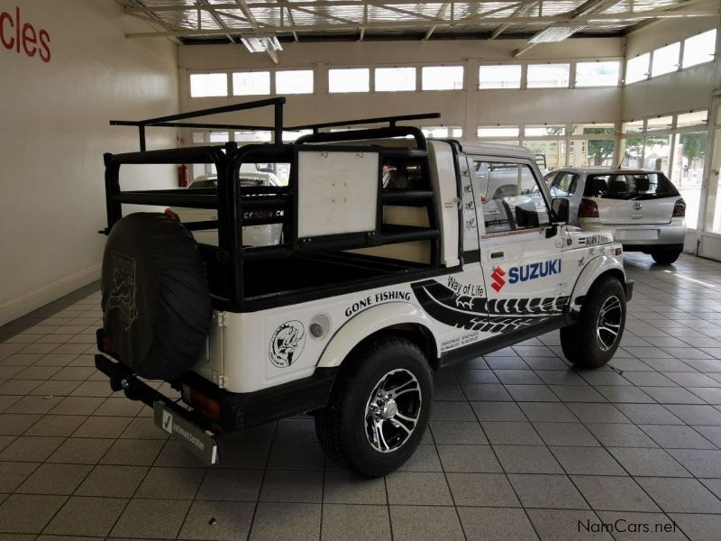 Suzuki suzuki 1.3 in Namibia