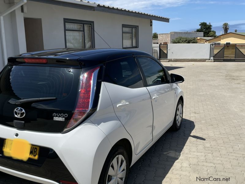 Toyota Aygo X-play 1.0 in Namibia
