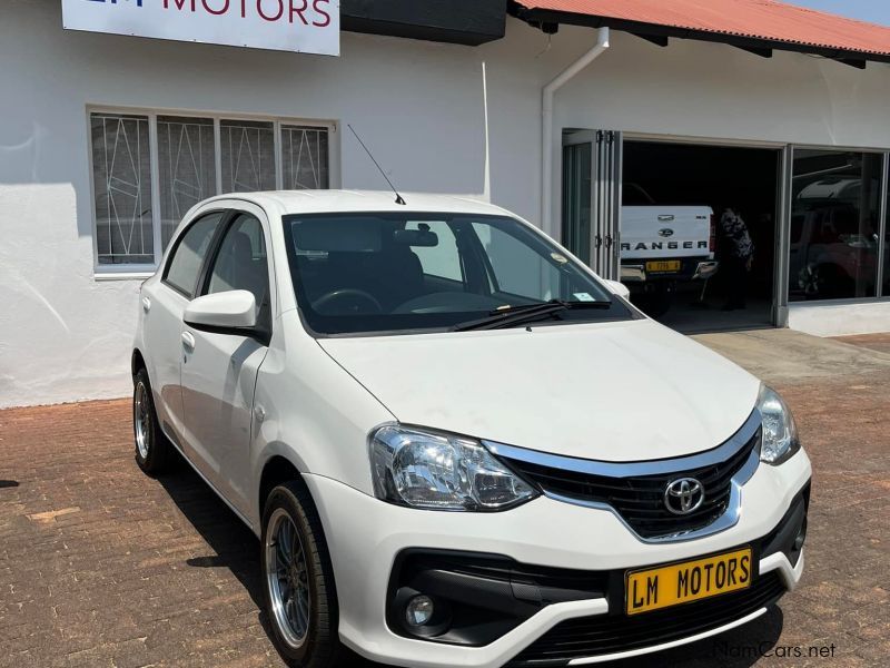 Toyota Etios 1.5 XS Sprint Manual Hatchback in Namibia