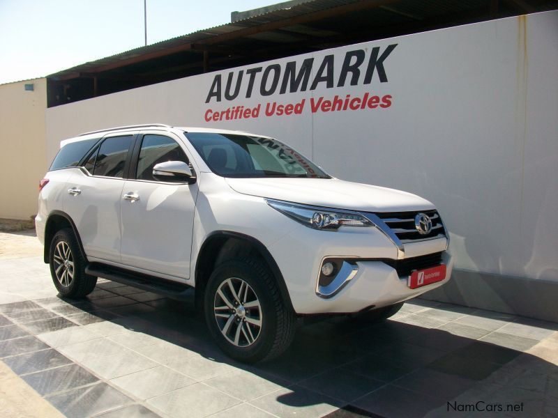 Toyota FORTUNER 2.8  4X4 M/T in Namibia