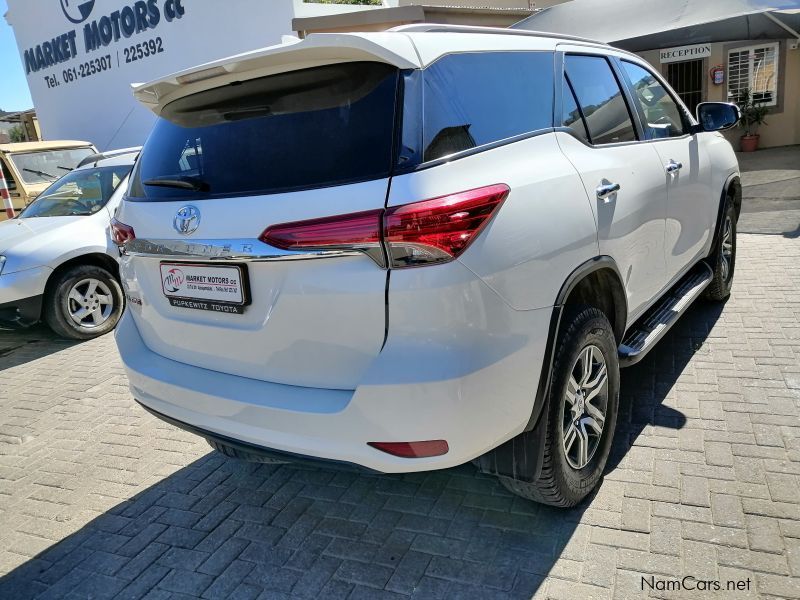 Toyota Fortuner 2.4 GD6 2x4 in Namibia