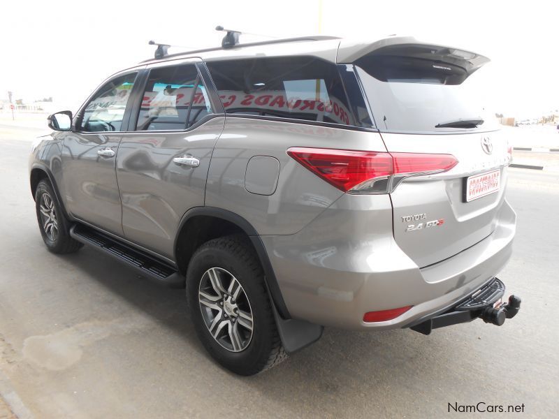 Toyota Fortuner 2.4 GD6 R/B in Namibia