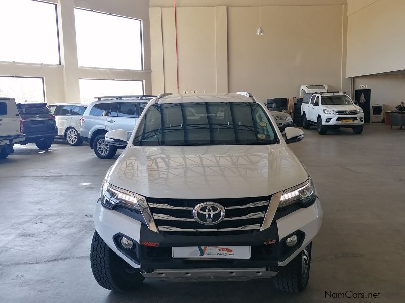 Toyota Fortuner 4.0 V6 4x4 A/T in Namibia