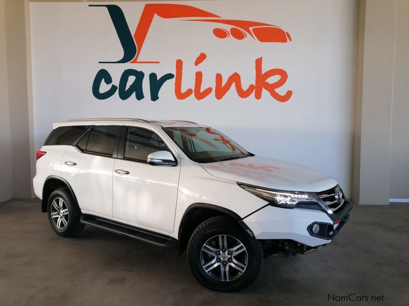 Toyota Fortuner 4.0 V6 A/T in Namibia