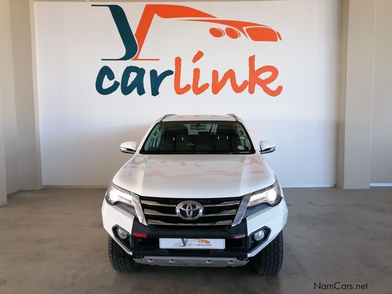 Toyota Fortuner 4.0 V6 A/T in Namibia