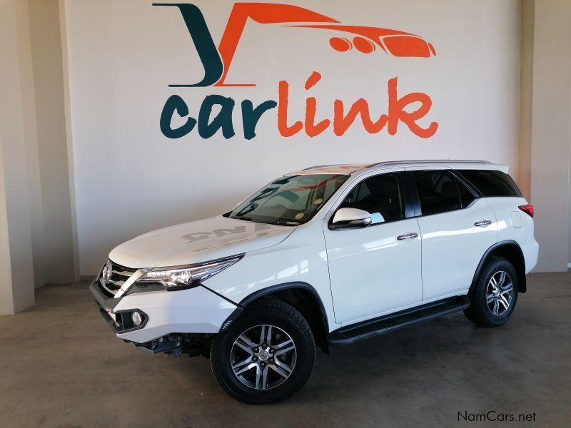 Toyota Fortuner 4.0 V6 A/T in Namibia