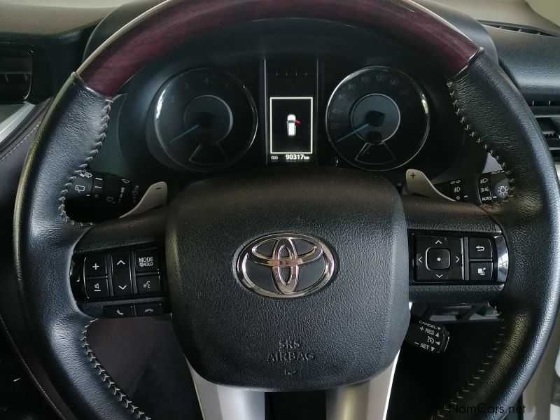 Toyota Fortuner 4.0 V6 A/T in Namibia