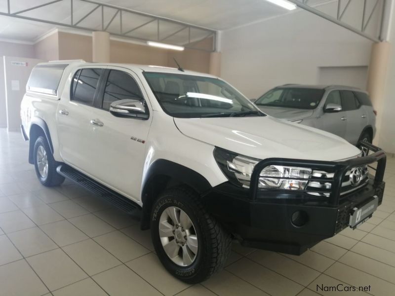 Toyota HILUX  2.8 Raider D/C 4x4 AT in Namibia