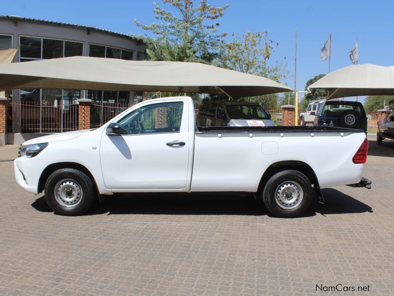 Toyota HILUX 2.0 VVT-I S/C in Namibia