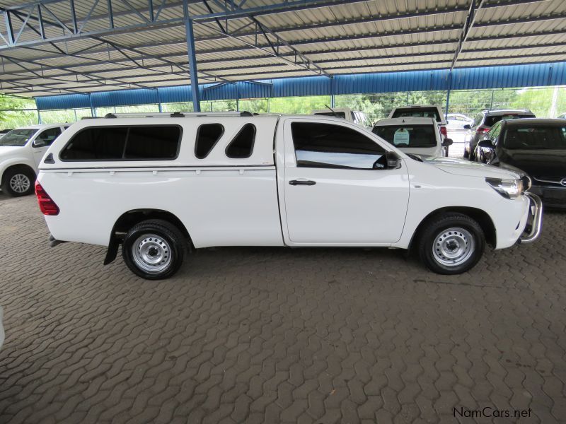 Toyota HILUX 2.4 GD LWB A/CON S/CAB in Namibia