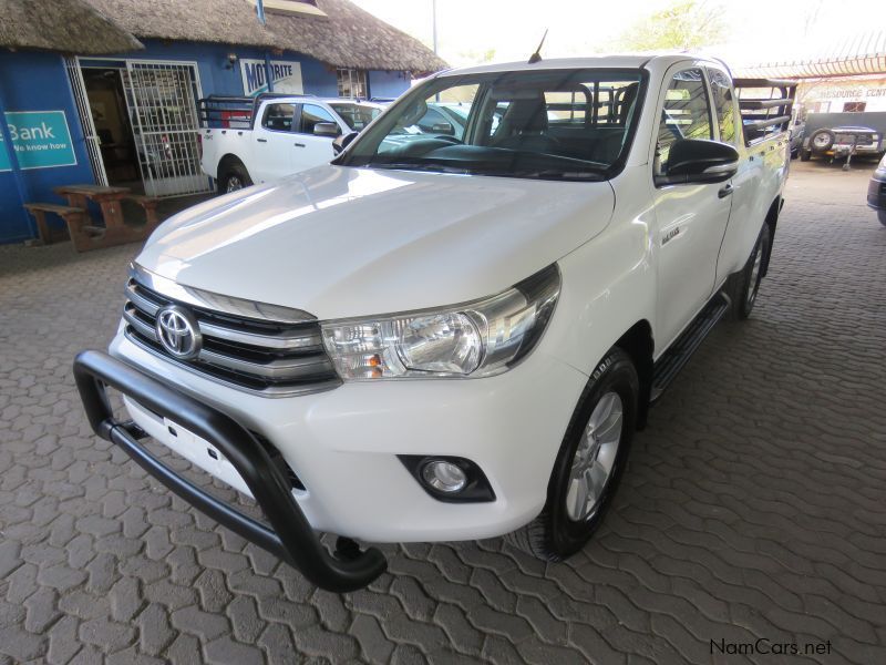 Toyota HILUX 2.4 GD6 SRX EXT/CAB 4X2 in Namibia
