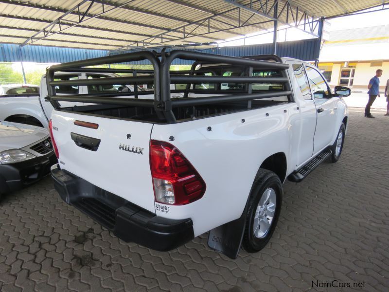 Toyota HILUX 2.4 GD6 SRX EXT/CAB 4X2 in Namibia