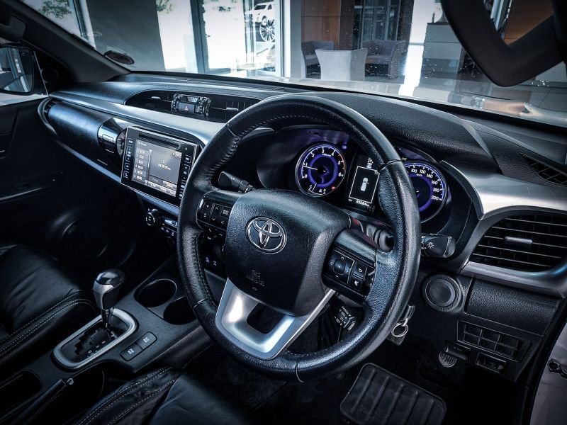 Toyota HILUX 2.8 GD-6 LEGEND 4X4 D/C A/T in Namibia