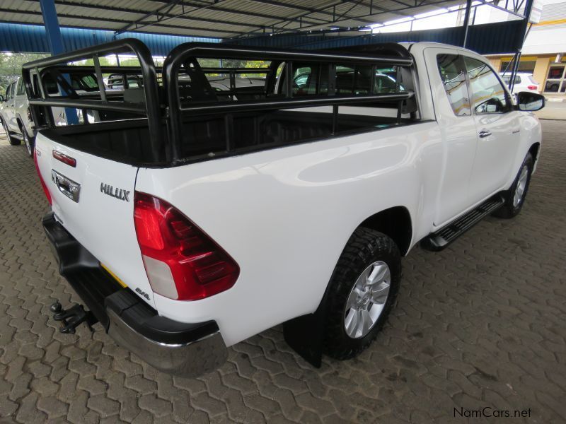 Toyota HILUX 2.8 GD6 RAIDER EXT/CAB 4X4 in Namibia