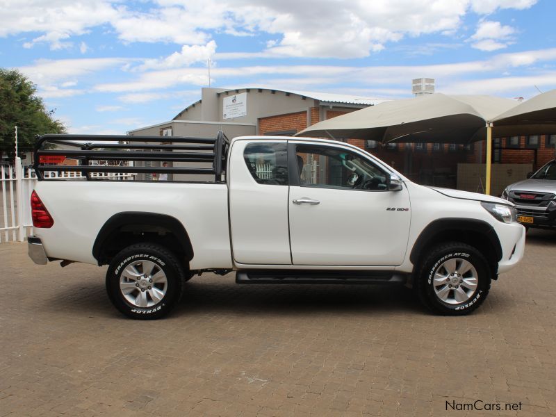Toyota HILUX 2.8GD6 CLUBCAB 4X4 in Namibia